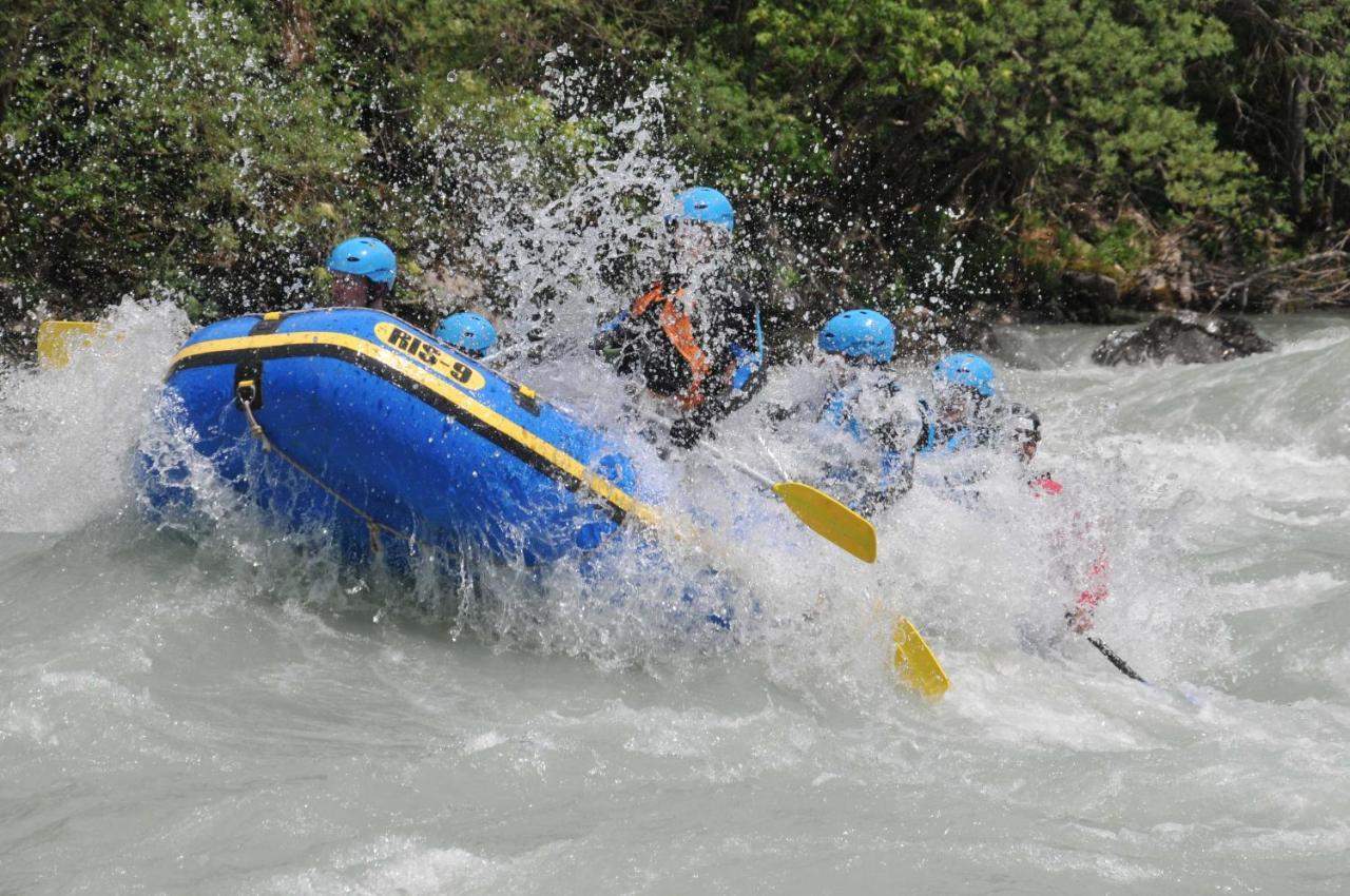 Rafting Camp Encijan Hotel Foca Exterior photo