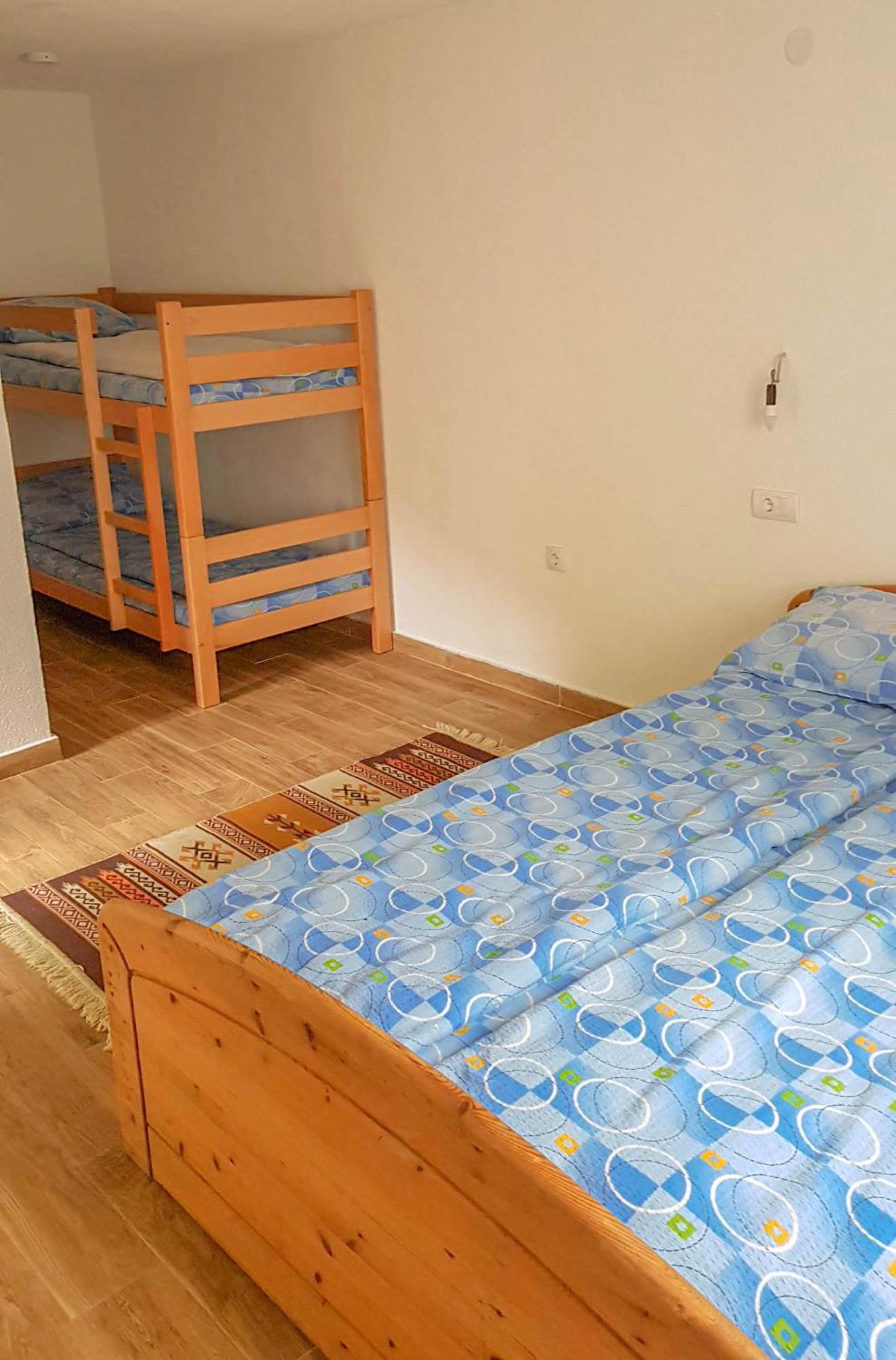 Rafting Camp Encijan Hotel Foca Room photo